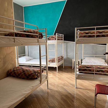 Gloria Hostel Milano Extérieur photo