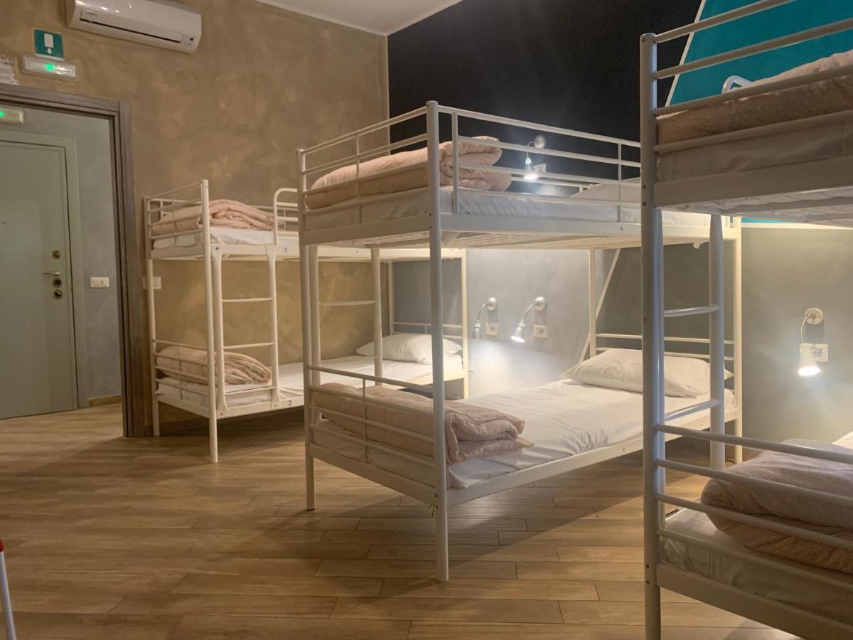 Gloria Hostel Milano Extérieur photo