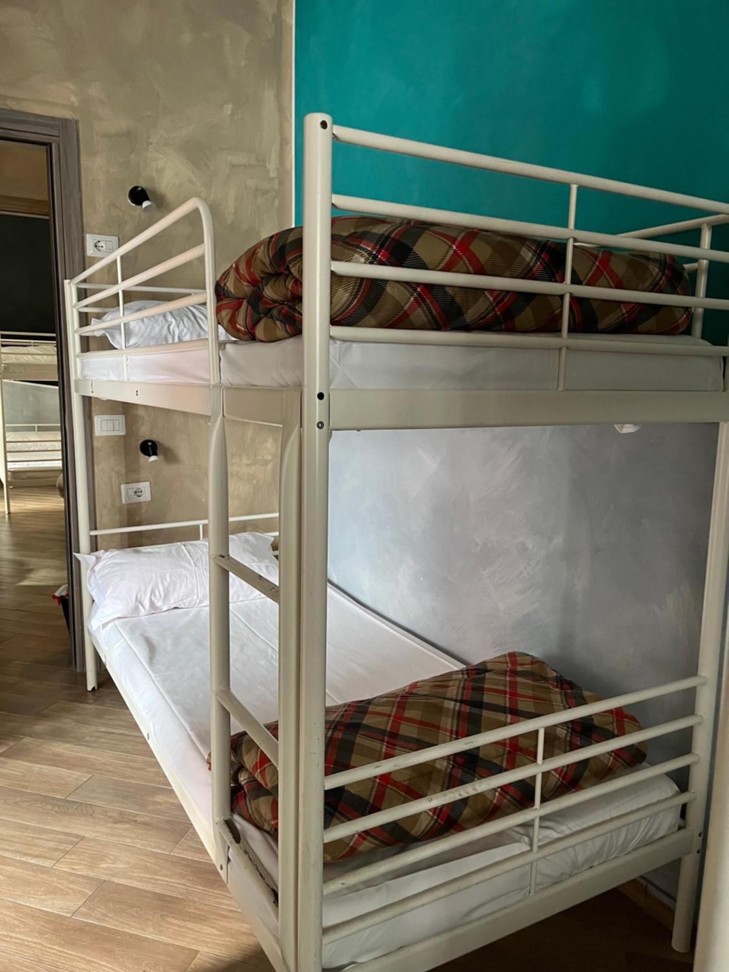 Gloria Hostel Milano Extérieur photo
