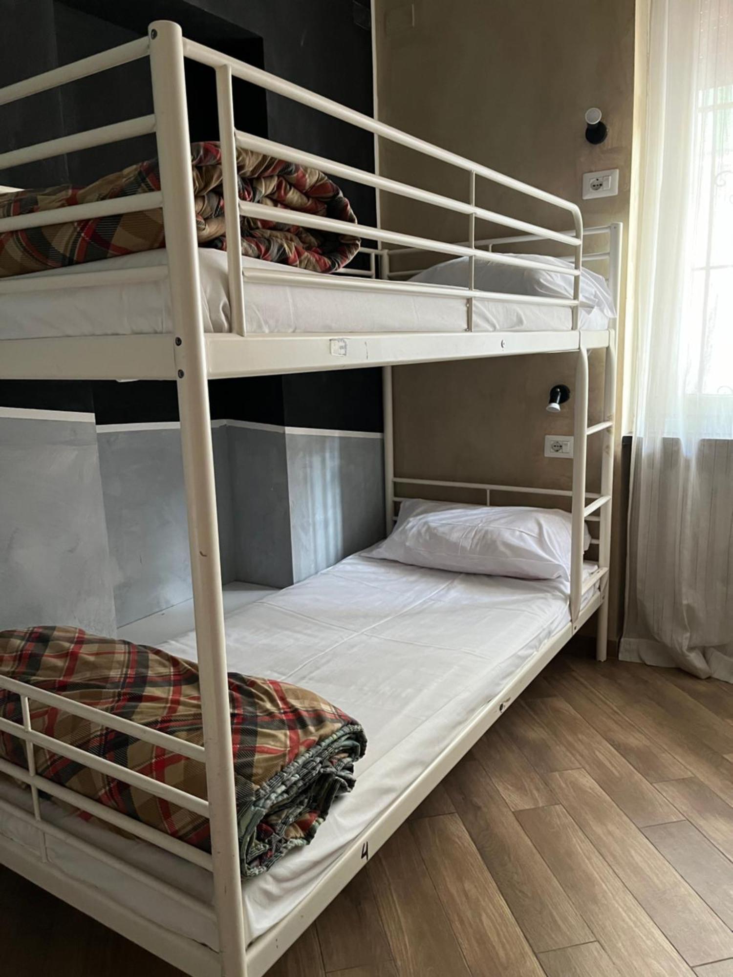 Gloria Hostel Milano Extérieur photo