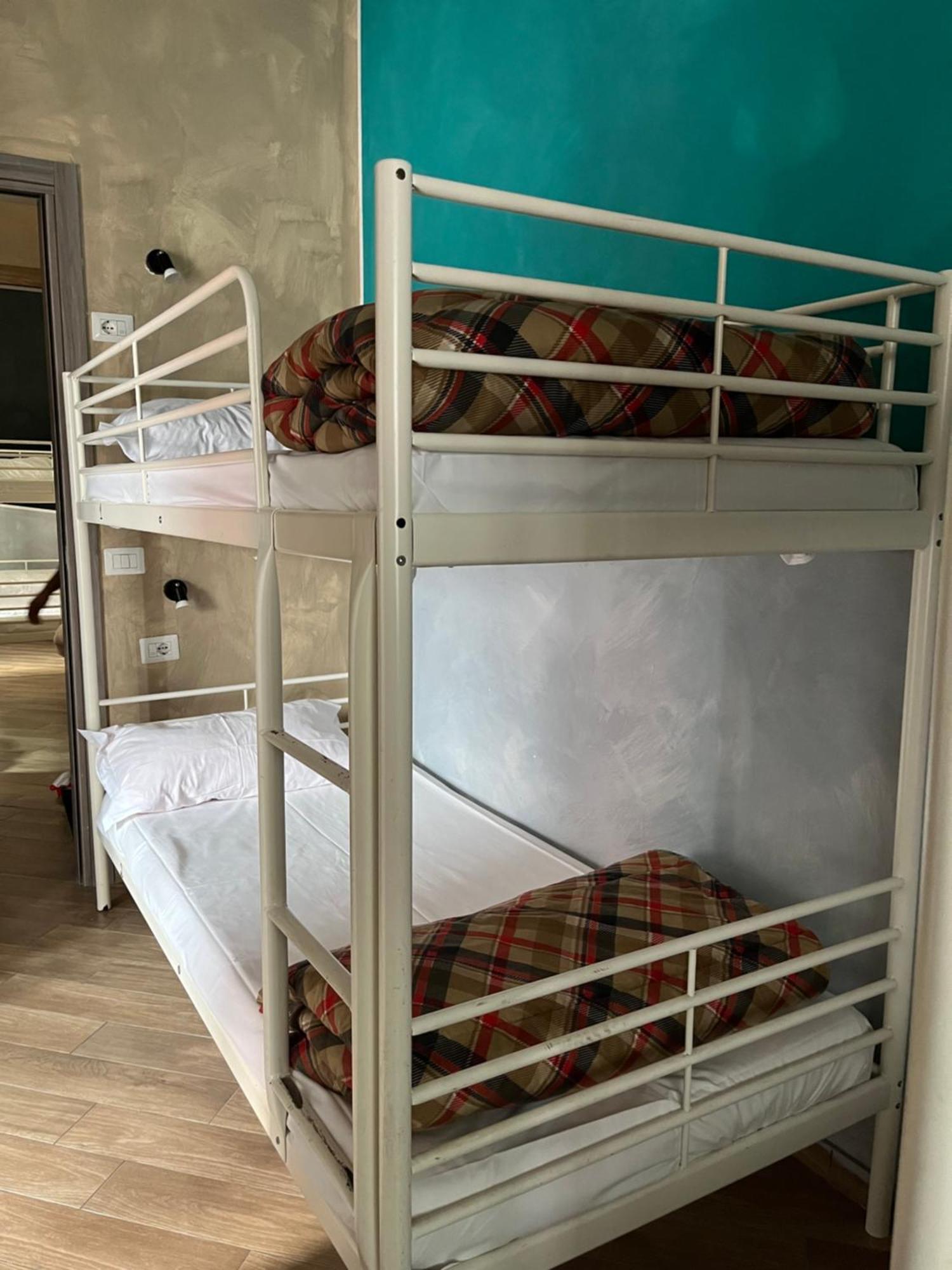 Gloria Hostel Milano Extérieur photo