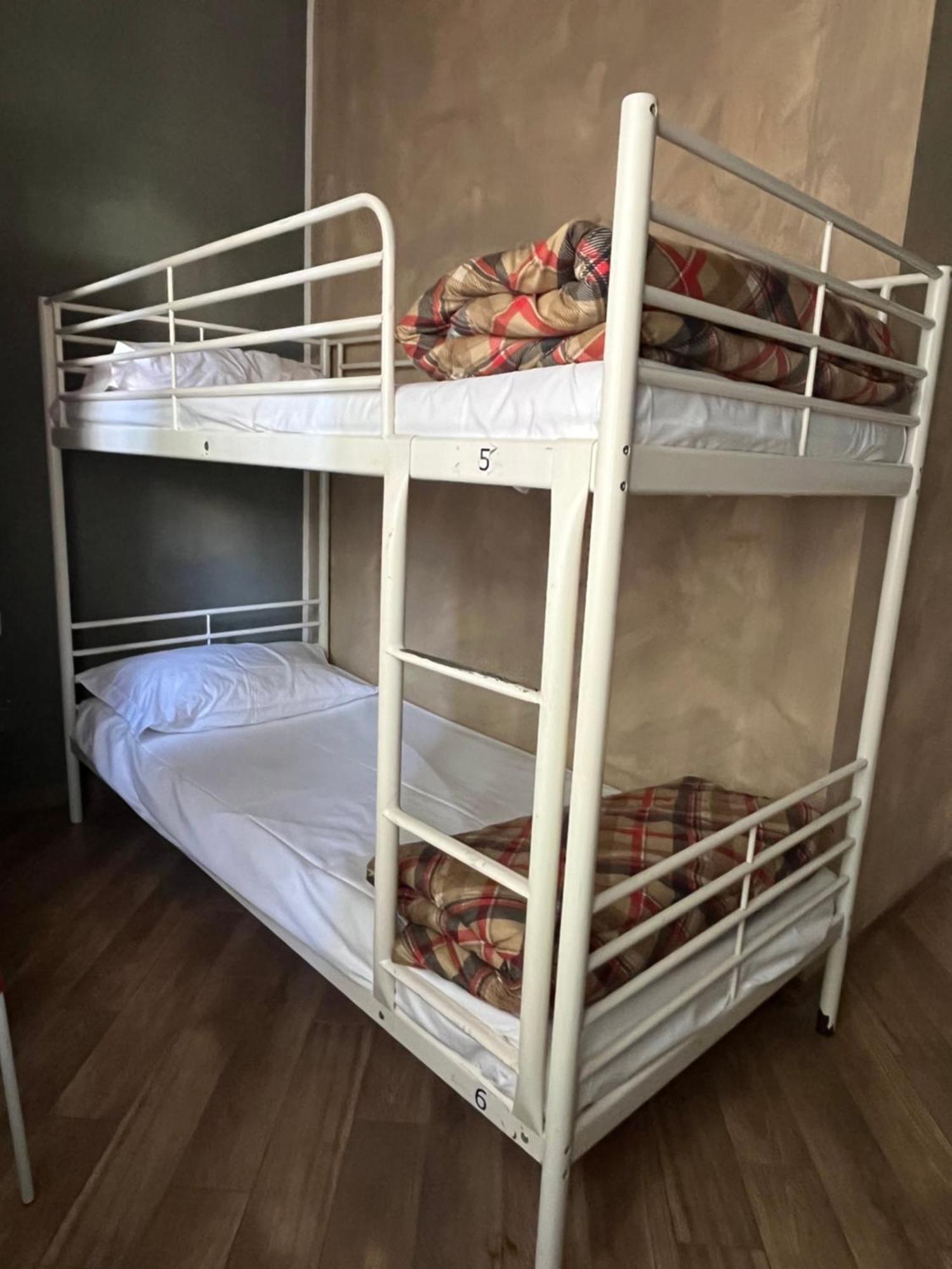 Gloria Hostel Milano Extérieur photo