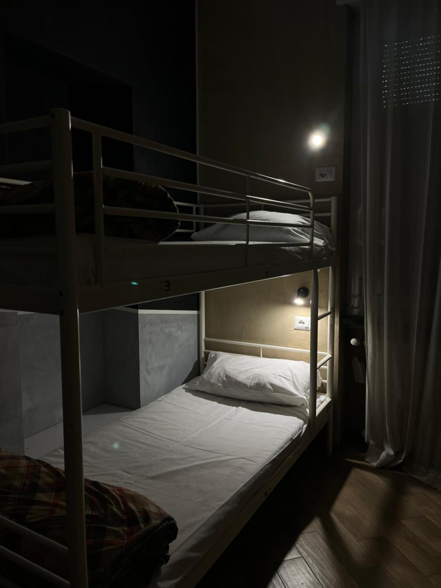 Gloria Hostel Milano Extérieur photo